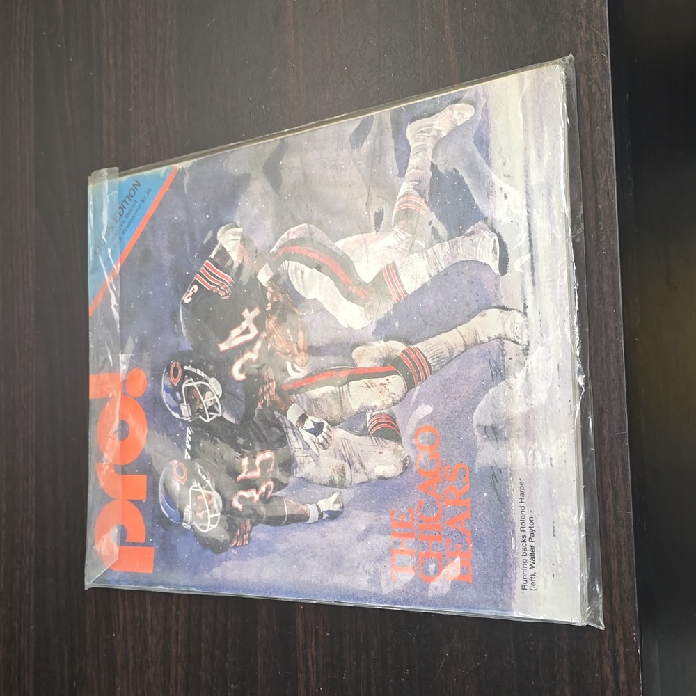 Vintage PRO football program 1979 Walter Payton cover
